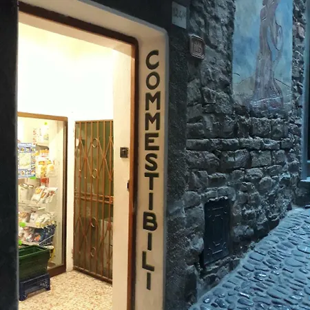 La Casa Del Castello Lägenhet *